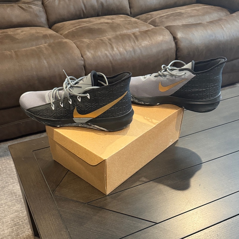 Nike Men's Black and Gray Basketball Sneakers with Gold Swoosh